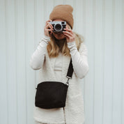 PreSale: Crossbody Leni - schwarz